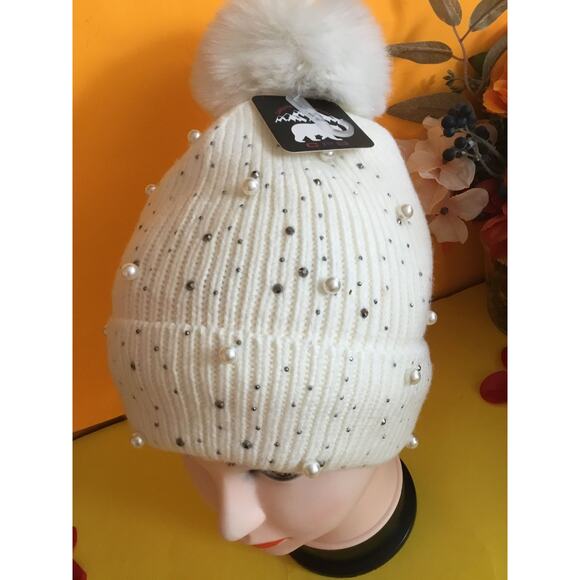 Winter hat winners choice. All colors available - Picture 2 of 8